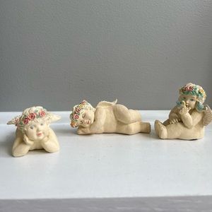 Angel figurines- set of 3. Vintage ceramic cherub figurine set. Angel Christmas